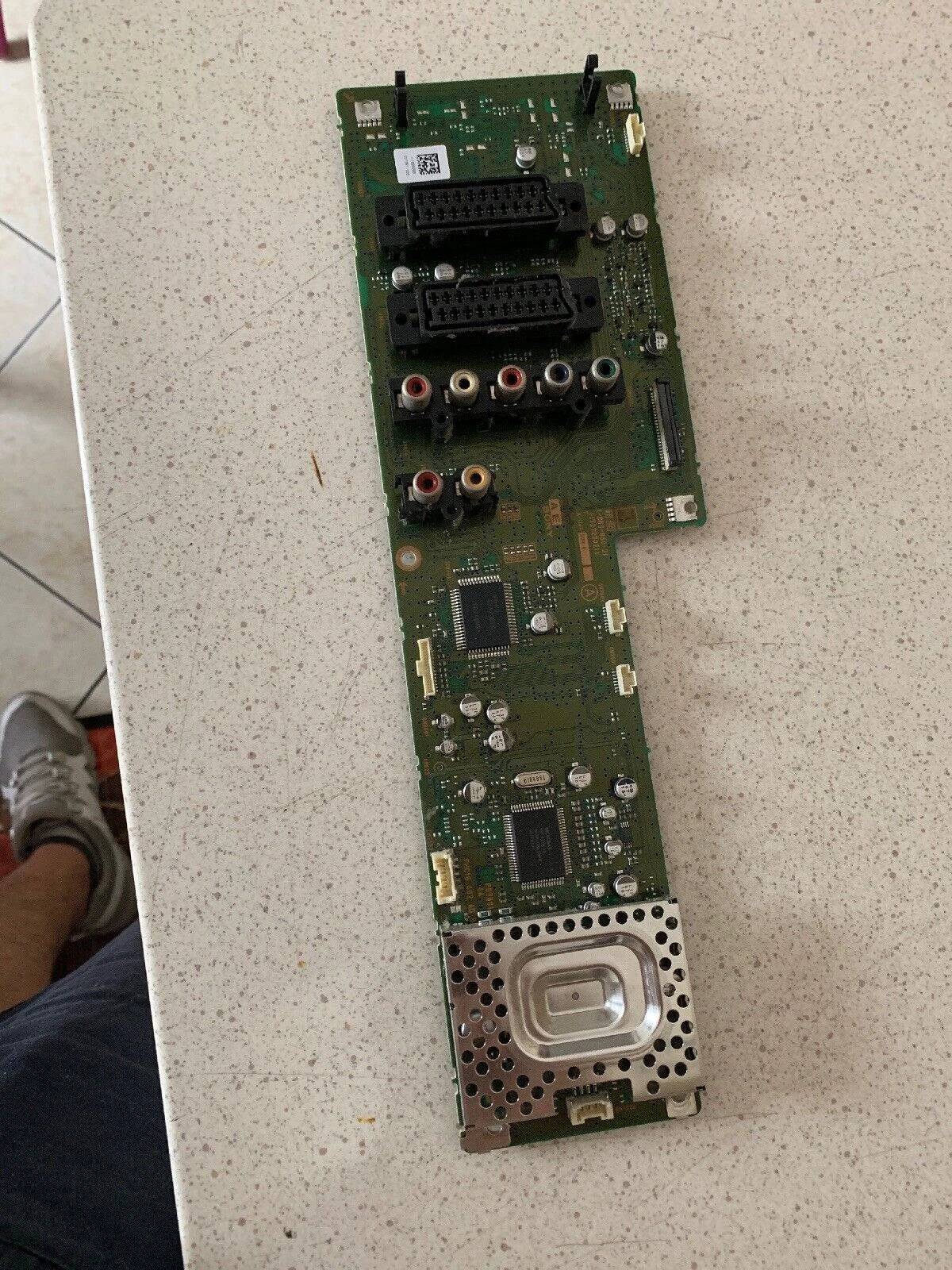 1-869-850-11 MAIN TUNER SONY KDL-32S2000